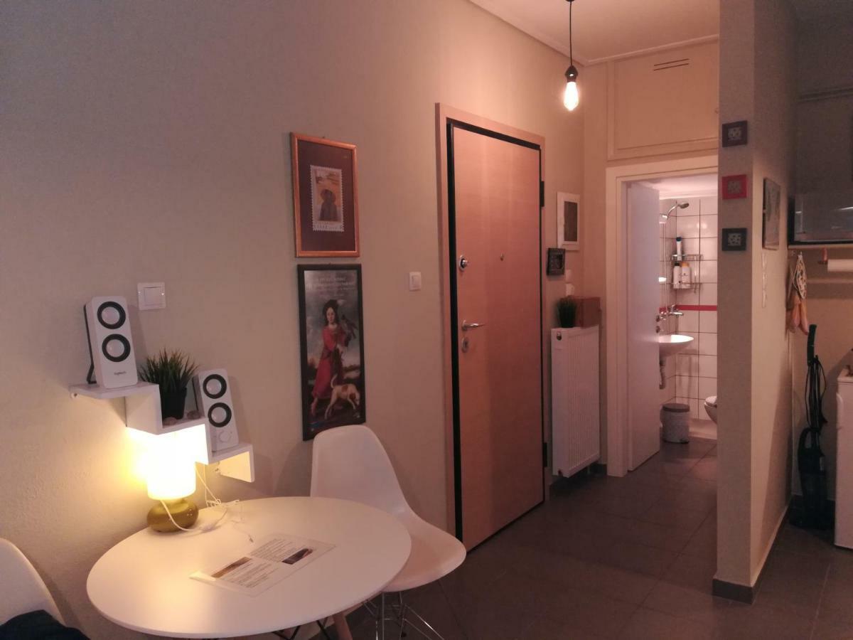 Koukaki Ideal Studio For 2 เอเธนส์ ภายนอก รูปภาพ